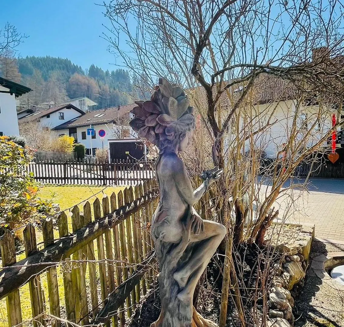 Landhaus Bergheimat Villa Burgberg  Germany